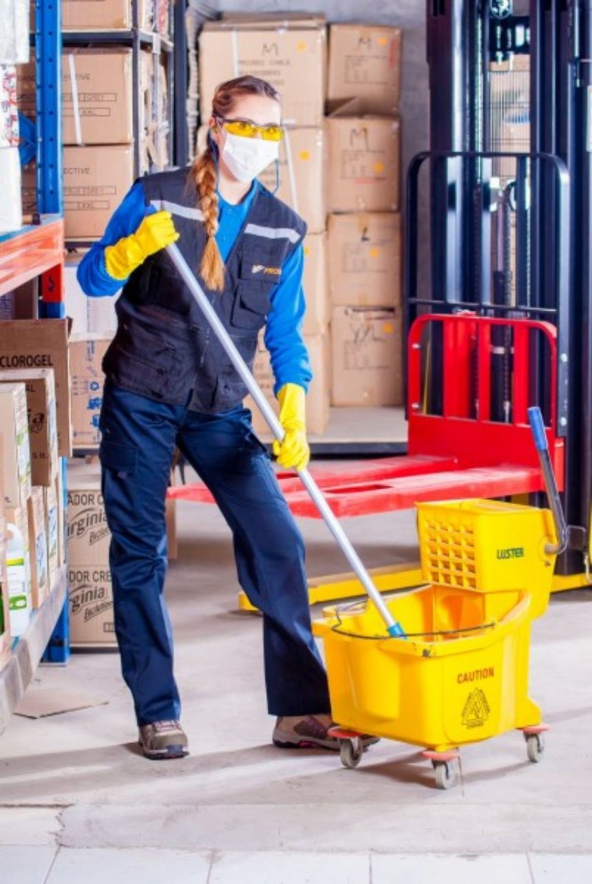 Gigahand ev işlerine yardımcı